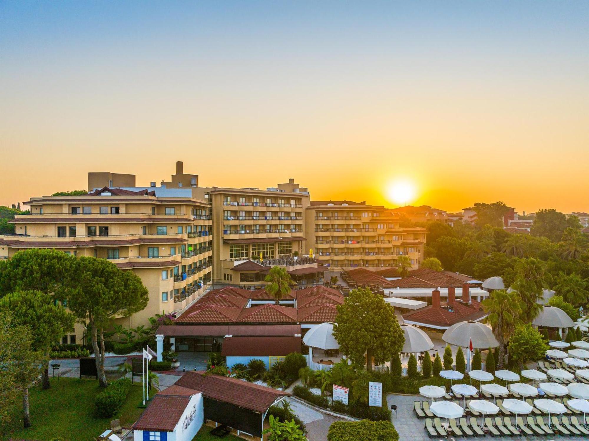 Aquaworld Belek Hotel Antalya Exterior photo